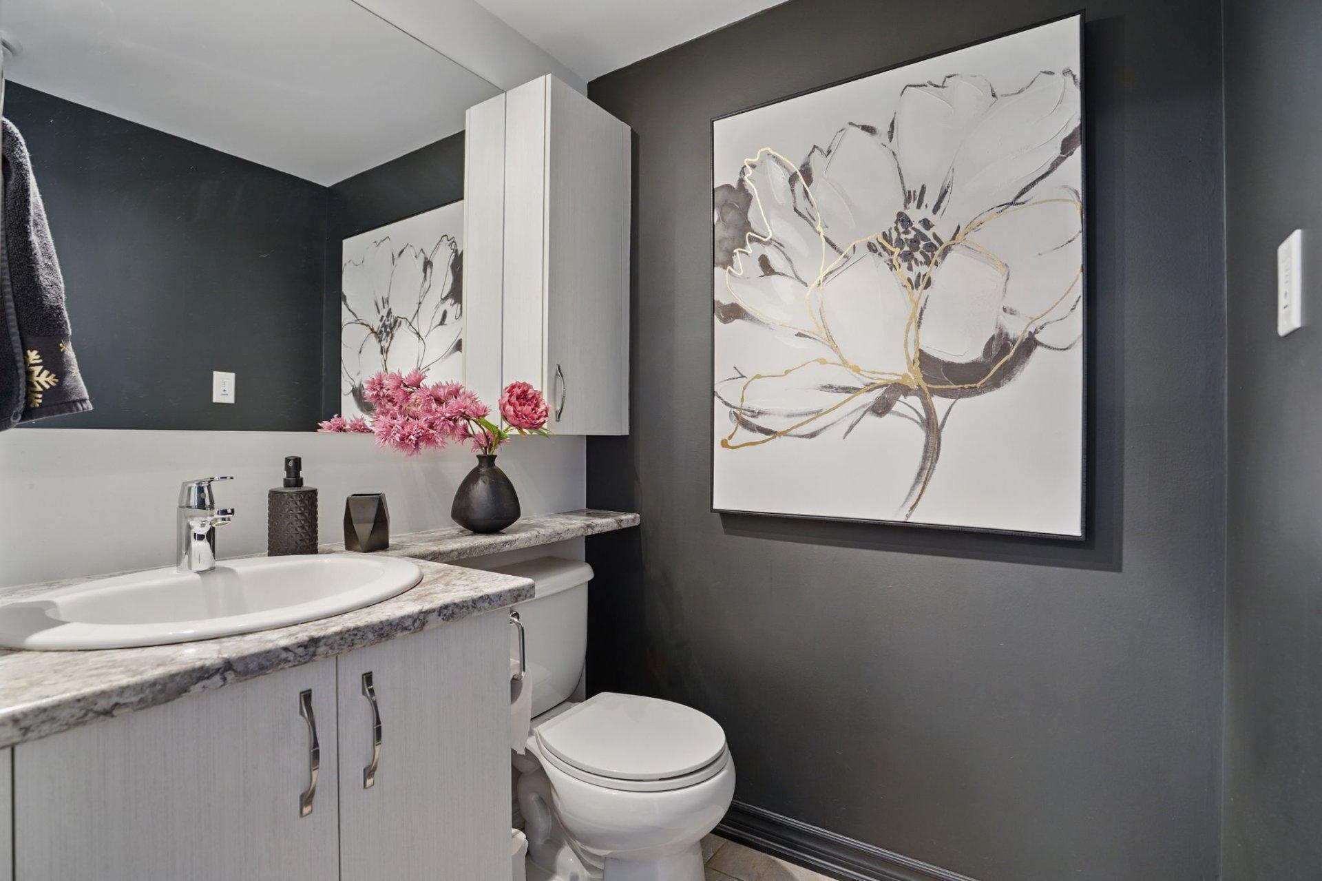 









3250


Rue Olivier-Beaulieu

, 105,
Longueuil (Le Vieux-Longueuil),




QC
J4N0G8

