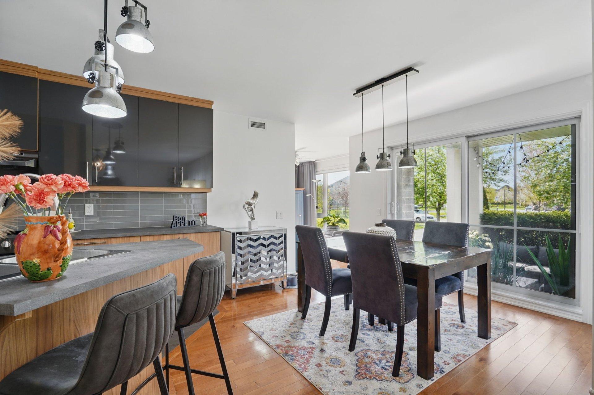 









3250


Rue Olivier-Beaulieu

, 105,
Longueuil (Le Vieux-Longueuil),




QC
J4N0G8

