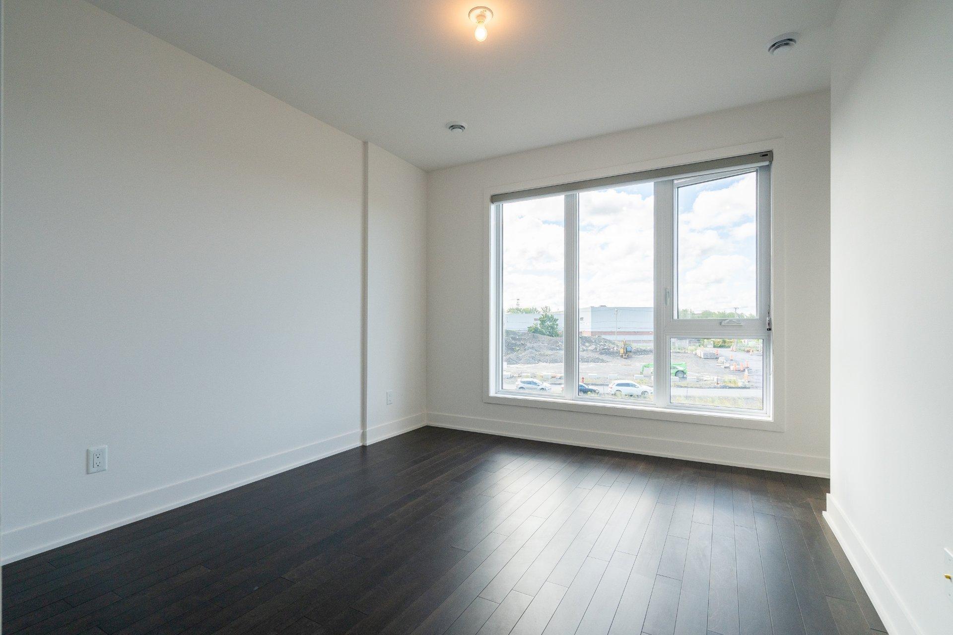 









421


Av. Jenkins

,
Montréal (Lachine),




QC
H8S0B9

