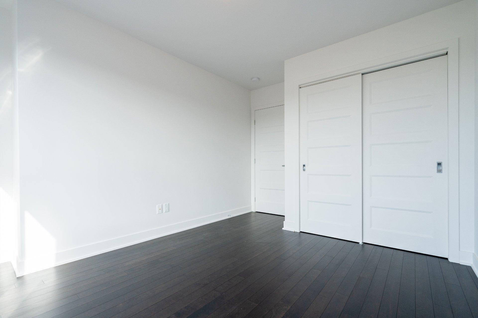 









421


Av. Jenkins

,
Montréal (Lachine),




QC
H8S0B9

