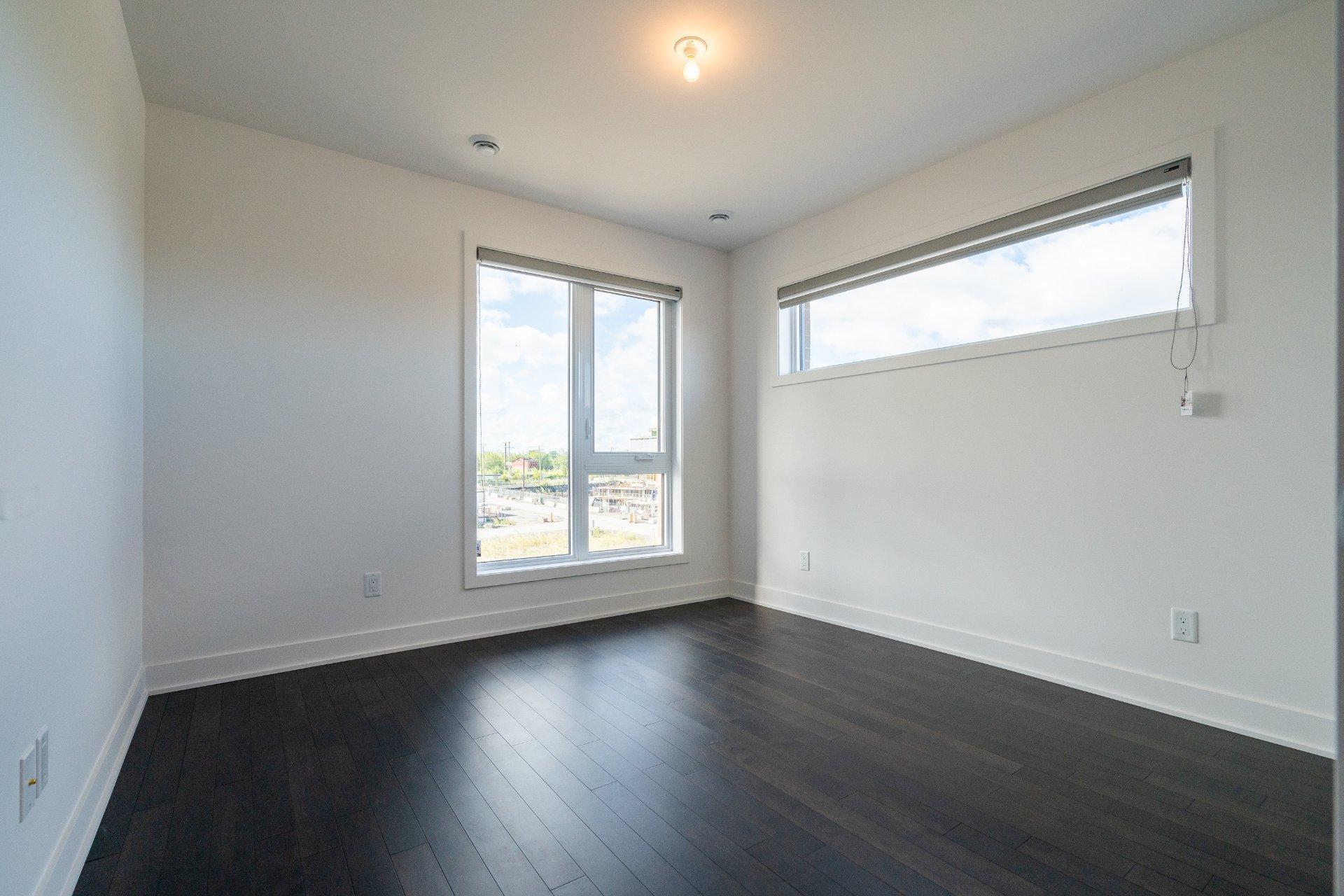 









421


Av. Jenkins

,
Montréal (Lachine),




QC
H8S0B9

