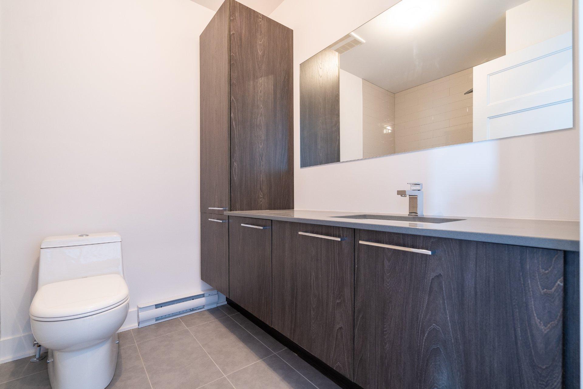 









421


Av. Jenkins

,
Montréal (Lachine),




QC
H8S0B9

