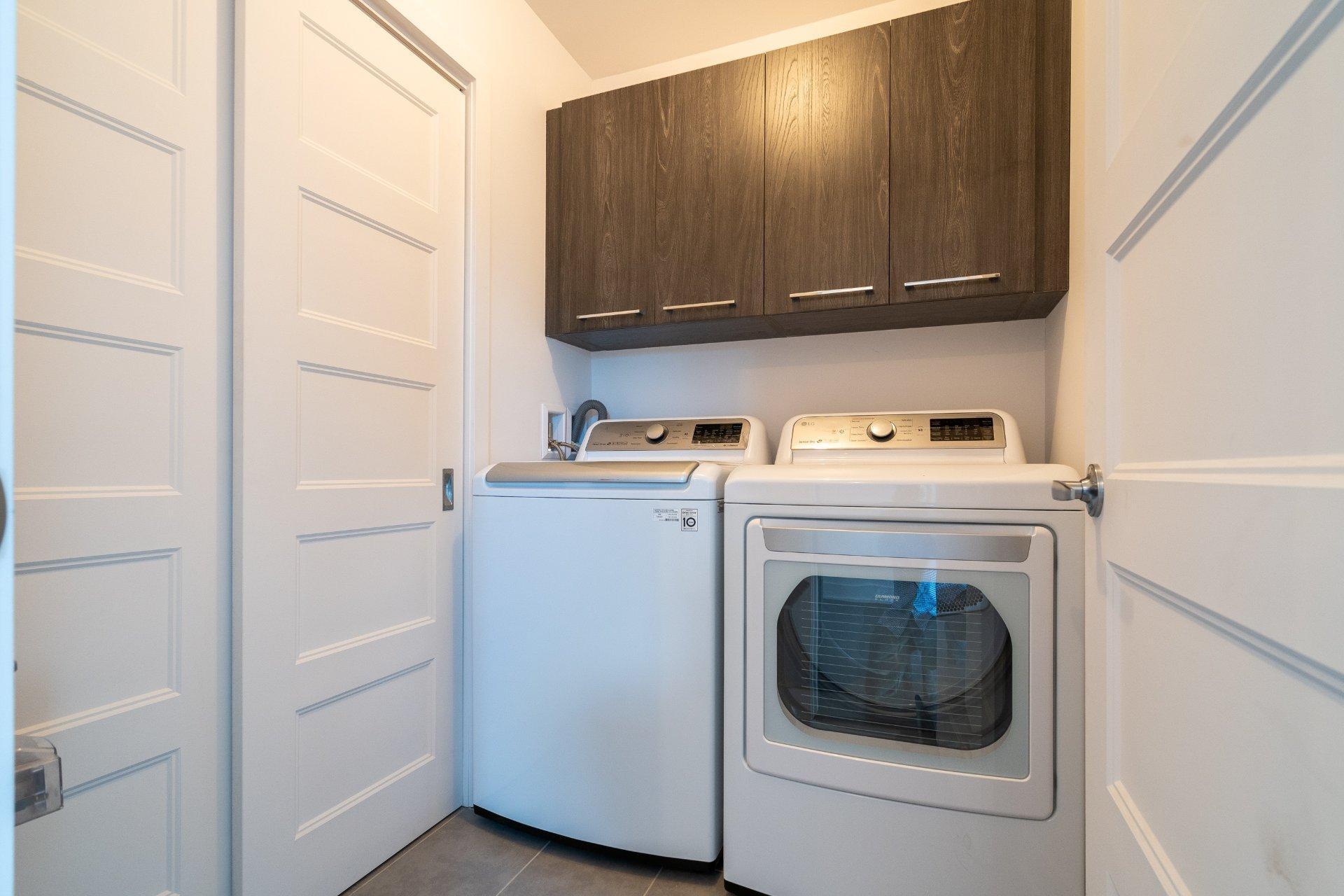 









421


Av. Jenkins

,
Montréal (Lachine),




QC
H8S0B9

