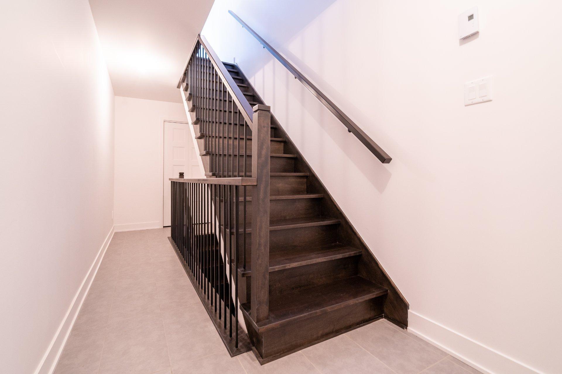 









421


Av. Jenkins

,
Montréal (Lachine),




QC
H8S0B9


