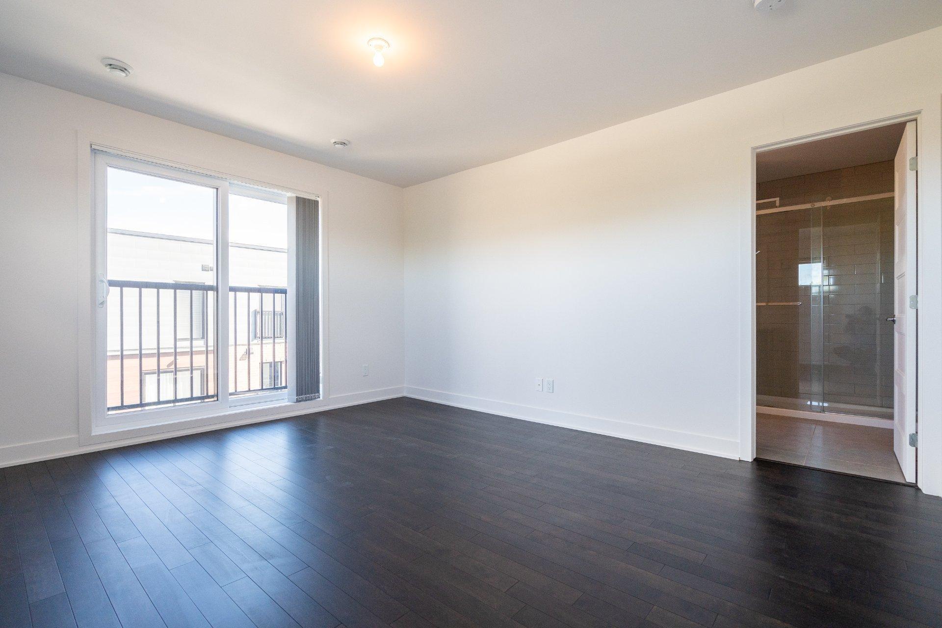 









421


Av. Jenkins

,
Montréal (Lachine),




QC
H8S0B9

