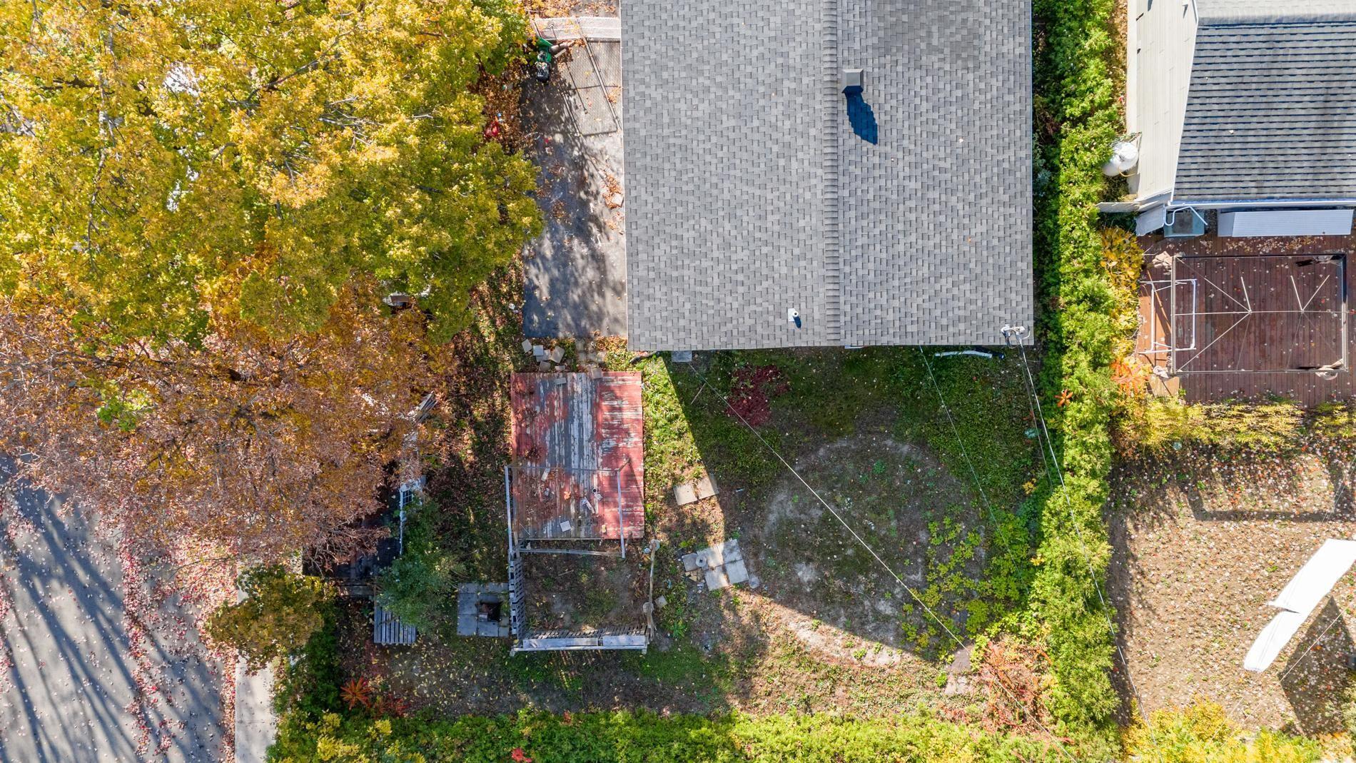 









121


Rue Nadon

,
Laval (Sainte-Rose),




QC
H7L1T4

