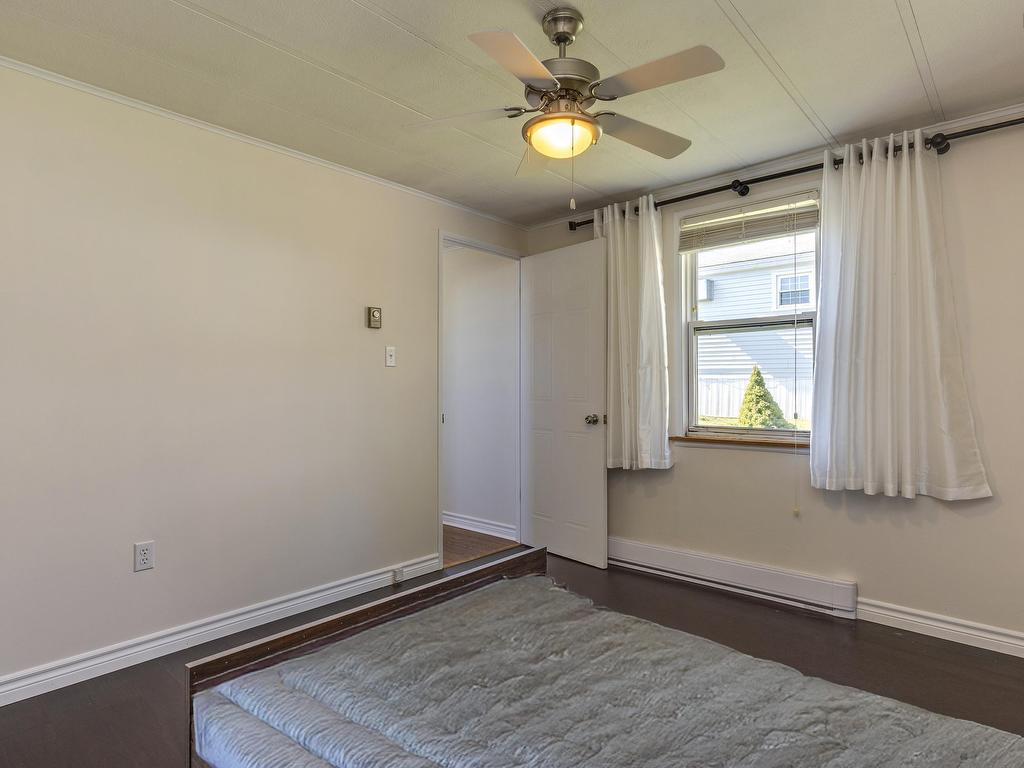 












7 Boutilier Drive

,
Sackville,




NS
B4E 2Y1

