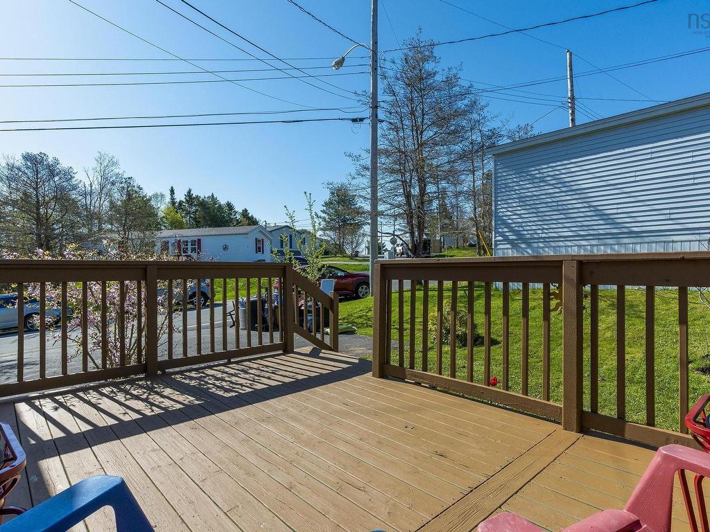 












7 Boutilier Drive

,
Sackville,




NS
B4E 2Y1

