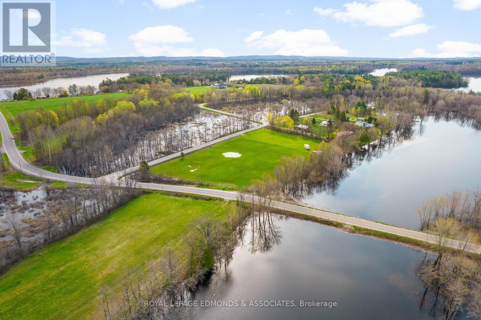 












0 BAYVIEW DRIVE

,
Whitewater Region,







Ontario
K0J2L0

