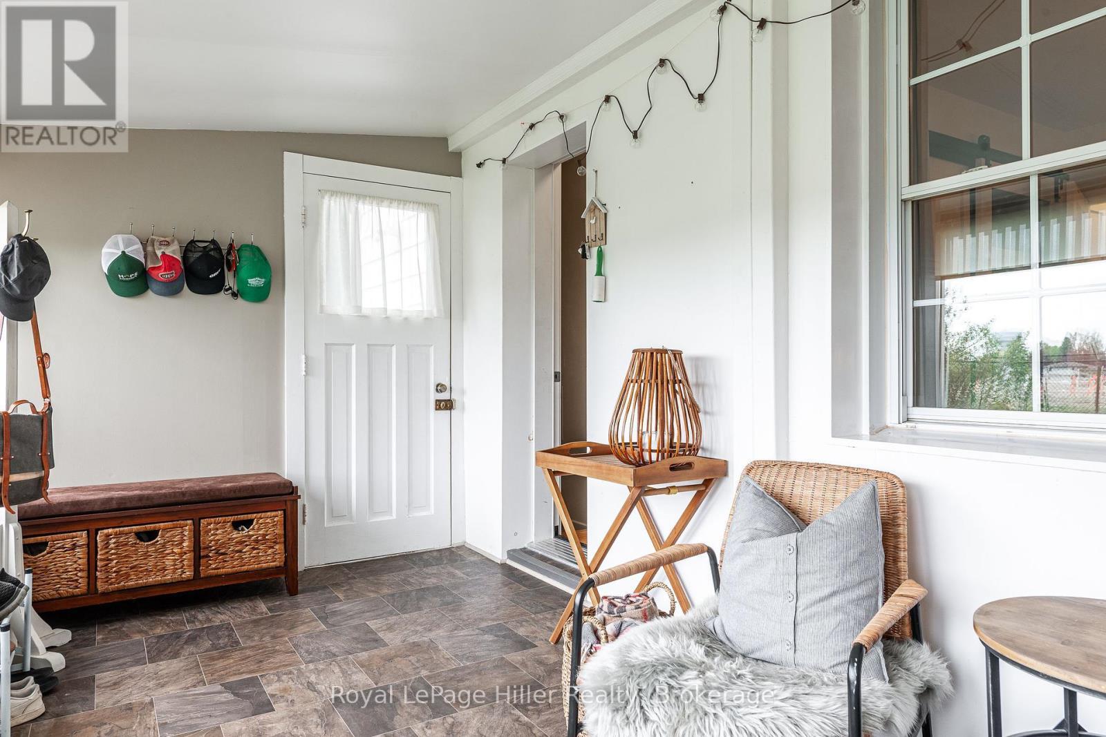 












20 CORIANO STREET

,
Stratford,




Ontario
N5A6C3

