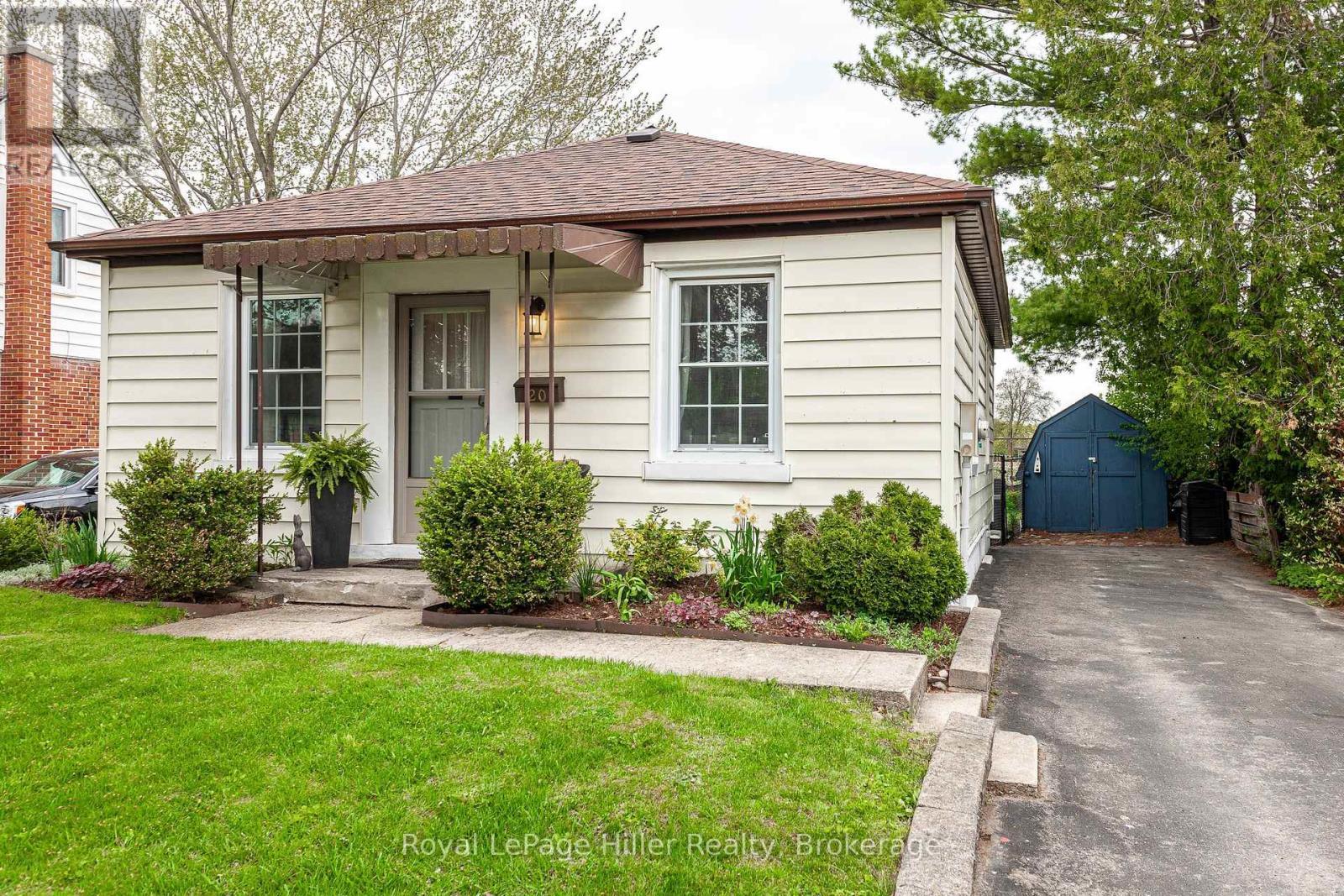 












20 CORIANO STREET

,
Stratford,




Ontario
N5A6C3


