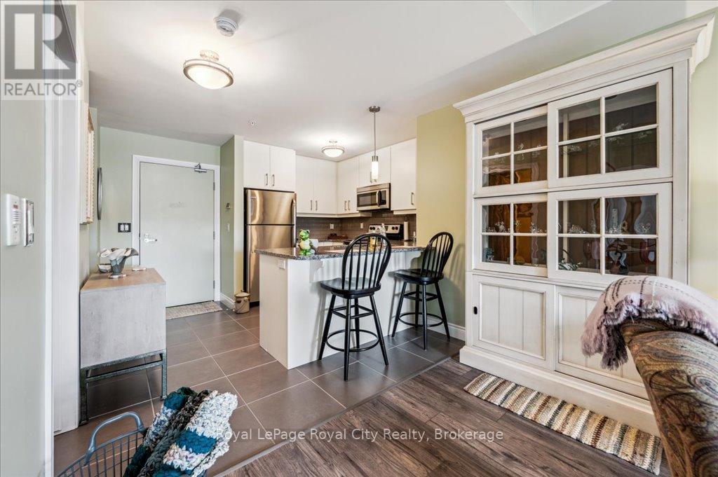












202 - 106 BARD BOULEVARD

,
Guelph (Pineridge/Westminster Woods),




Ontario
N1L0L8

