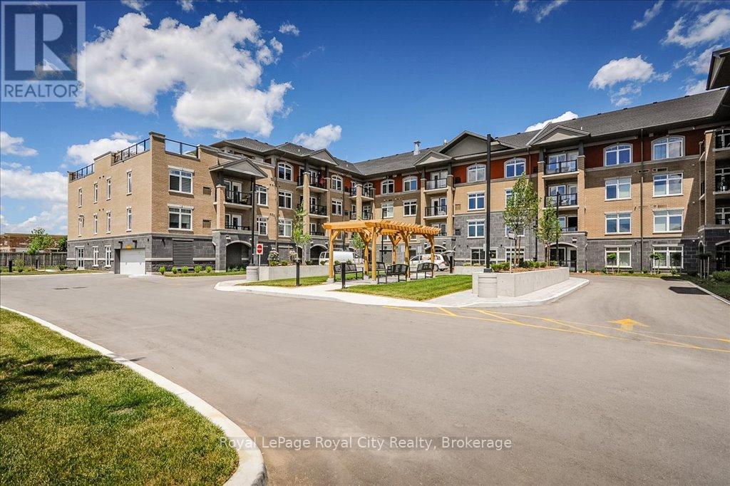 












202 - 106 BARD BOULEVARD

,
Guelph (Pineridge/Westminster Woods),




Ontario
N1L0L8

