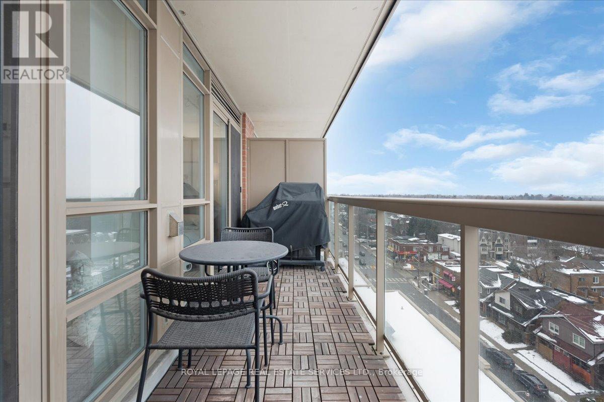 












1108 - 900 MOUNT PLEASANT ROAD

,
Toronto,




Ontario
M4P3J9

