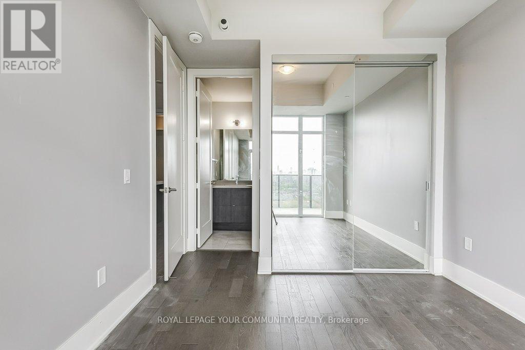 












2712 - 330 RICHMOND STREET W

,
Toronto,




Ontario
M5V1X2

