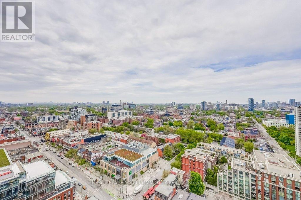 












2712 - 330 RICHMOND STREET W

,
Toronto,




Ontario
M5V1X2

