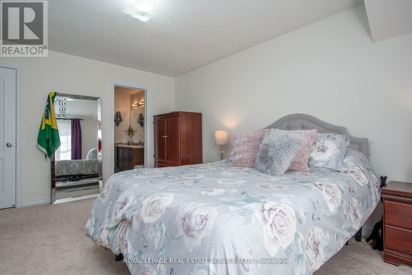 












757 HALBERT DRIVE

,
Shelburne,




Ontario
L0N1S2

