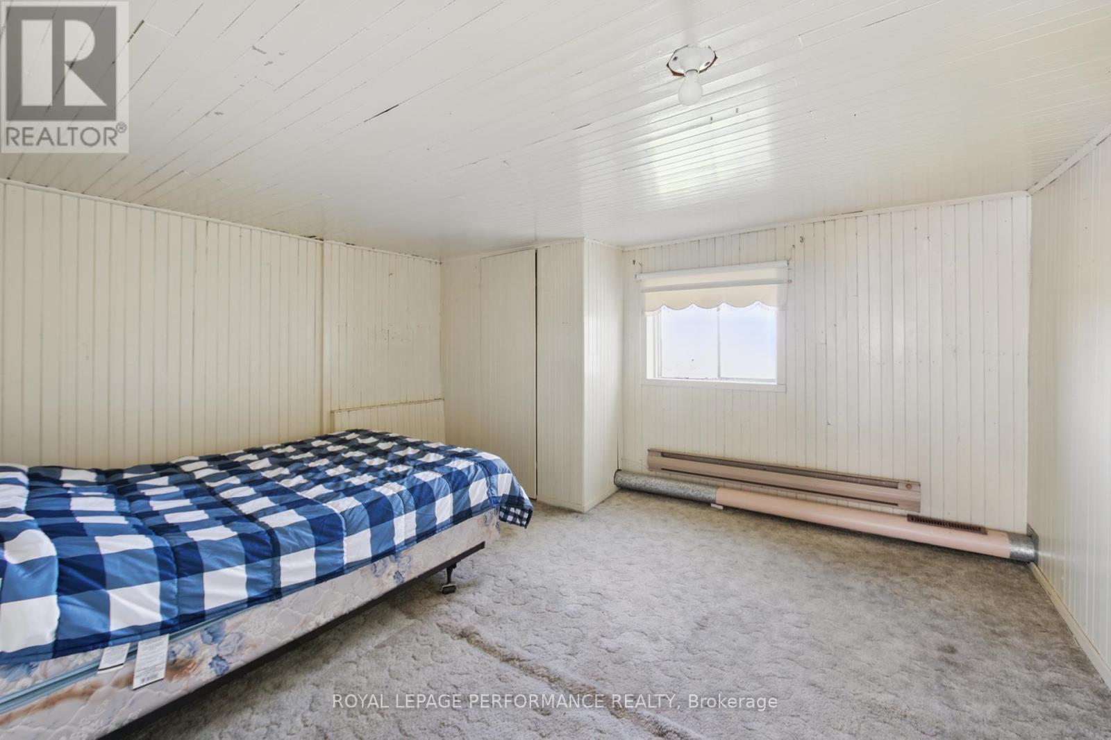 












3300 COUNTY RD 14 CONCESSION

,
East Hawkesbury,




Ontario
K0B1B0

