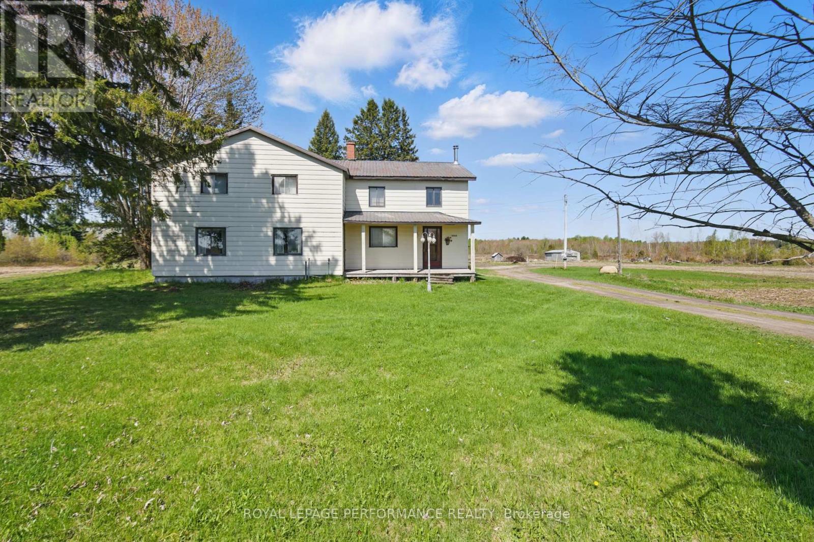 












3300 COUNTY RD 14 CONCESSION

,
East Hawkesbury,




Ontario
K0B1B0

