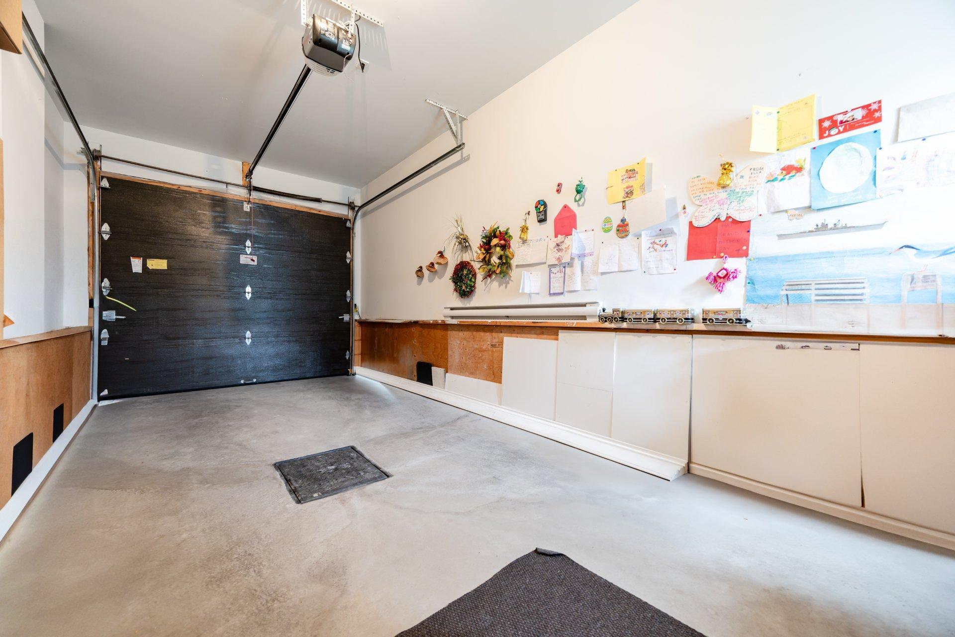 









7775


Rue de Lausanne

,
Brossard,




QC
J4Y0J4

