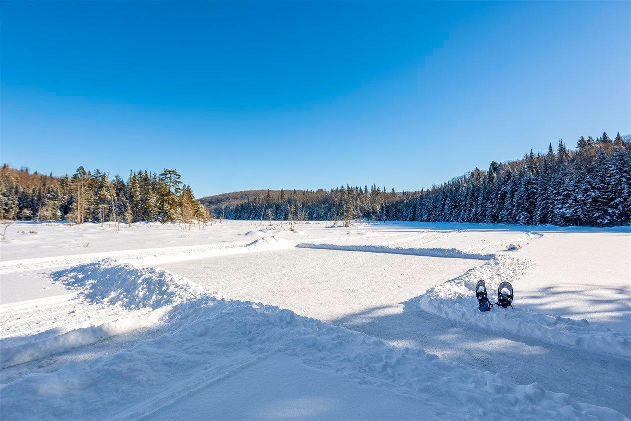












Ch. du Lac-Pearl

,
Sainte-Agathe-des-Monts,







QC
J8C2Z7

