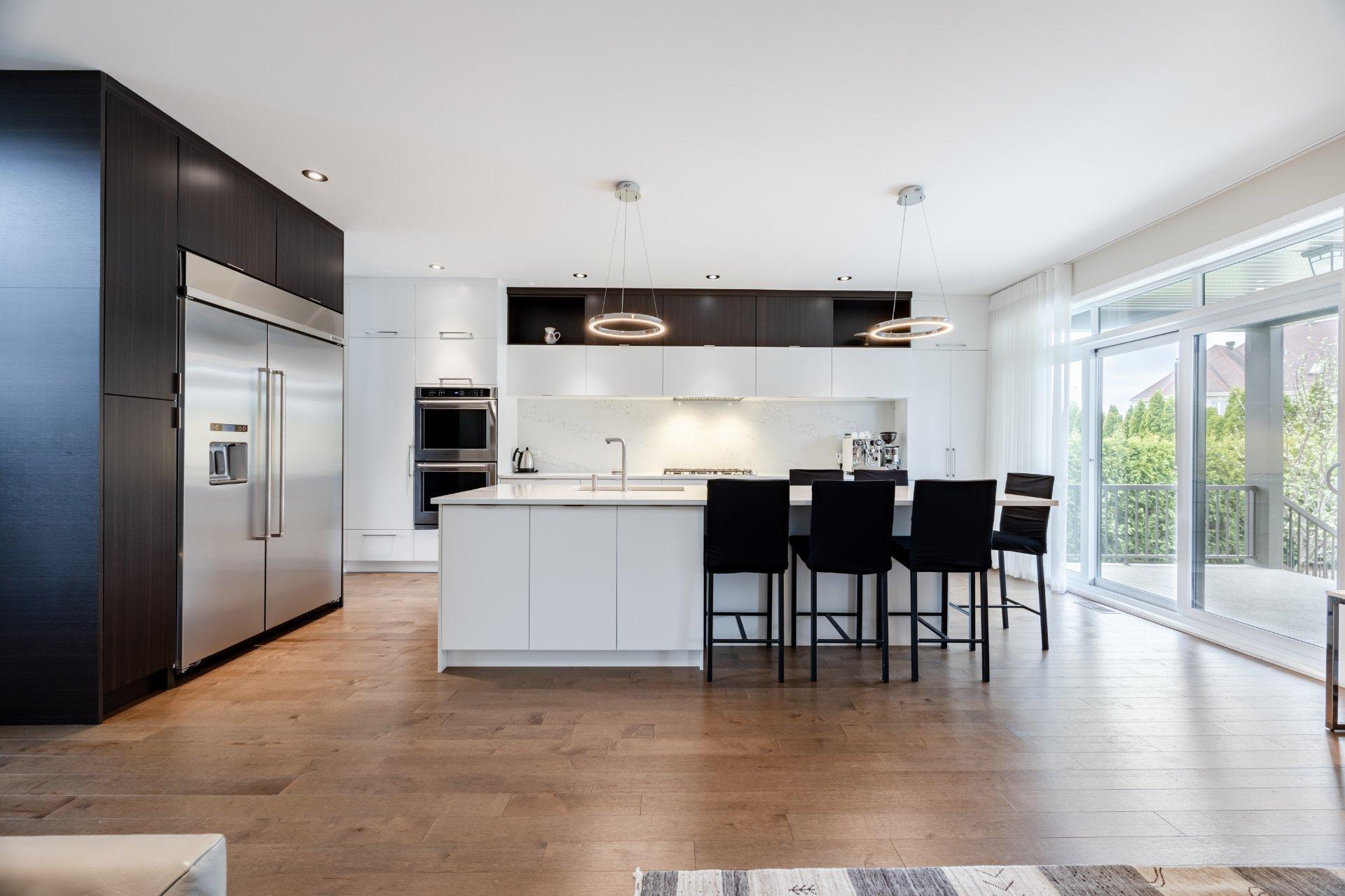 









7730


Rue de Liverpool

,
Brossard,




QC
J4Y0J6

