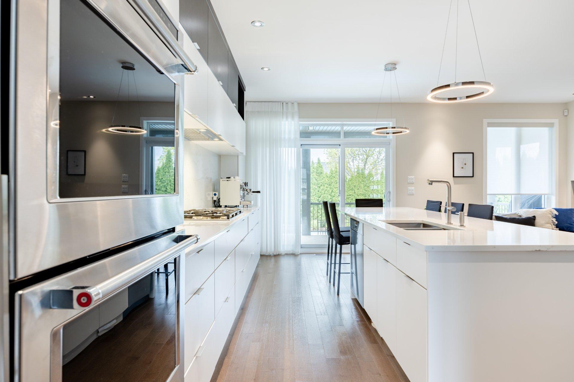 









7730


Rue de Liverpool

,
Brossard,




QC
J4Y0J6

