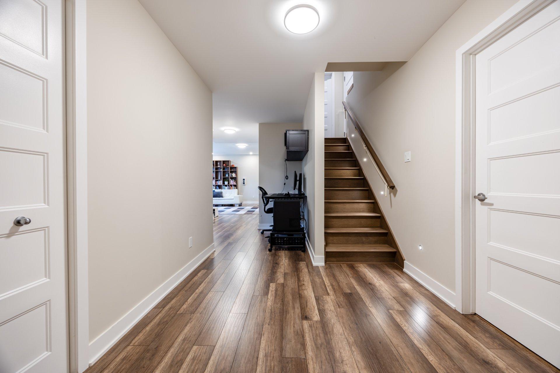 









7730


Rue de Liverpool

,
Brossard,




QC
J4Y0J6

