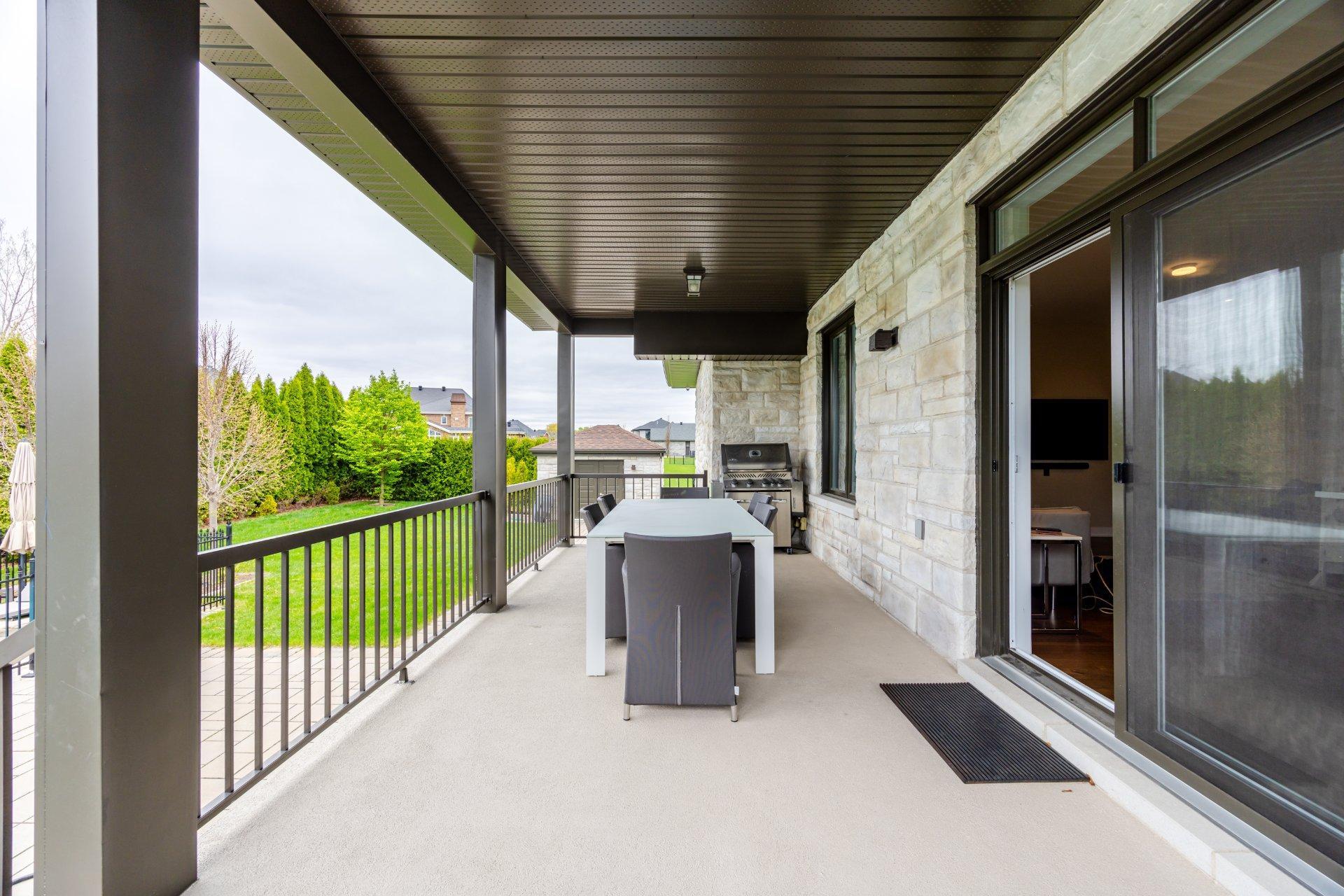 









7730


Rue de Liverpool

,
Brossard,




QC
J4Y0J6

