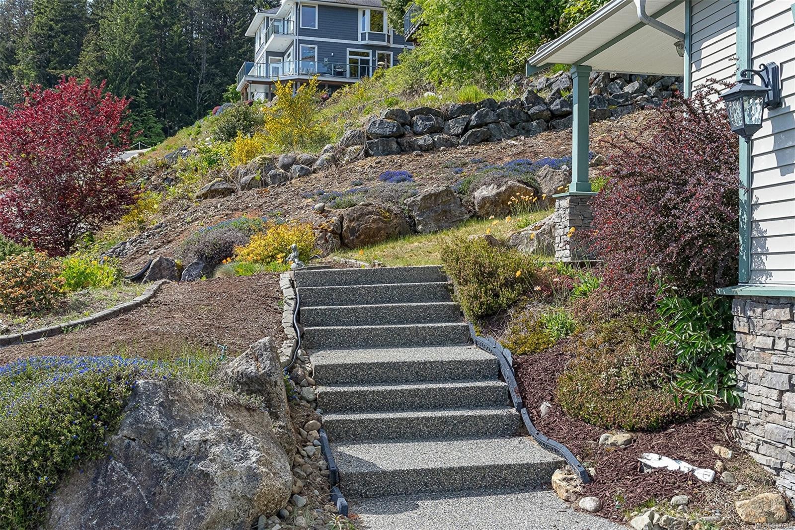 









483


Hillview

Ave,
Ladysmith,




BC
V9G 1W2

