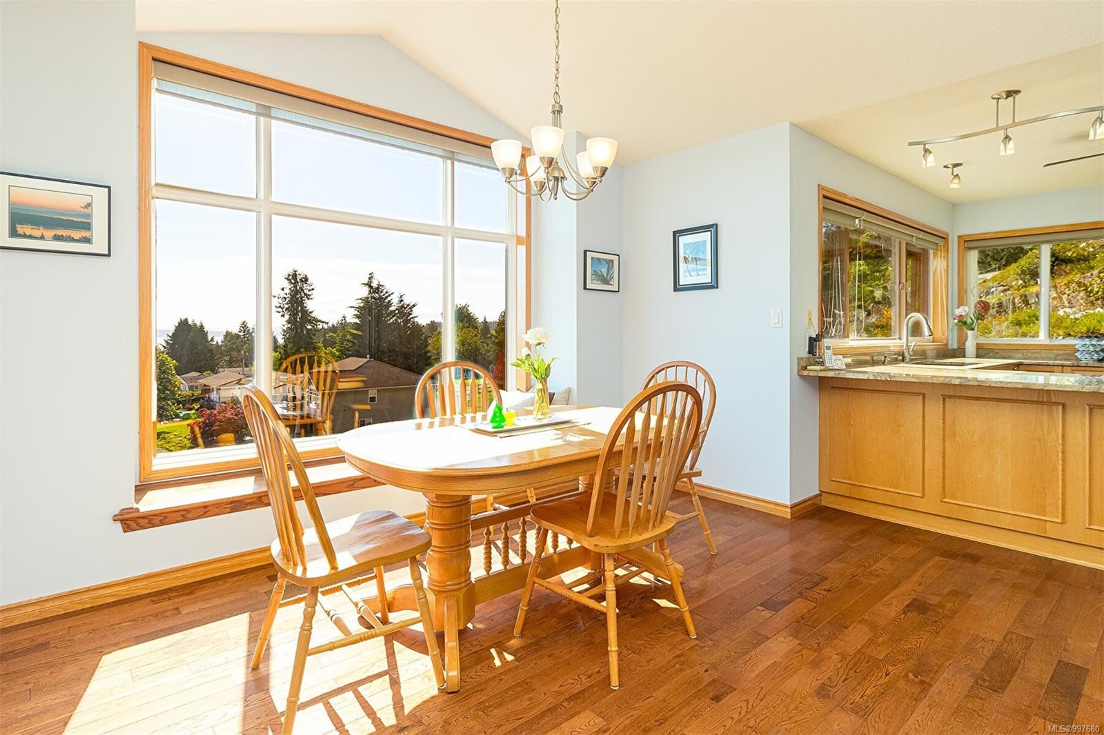 









483


Hillview

Ave,
Ladysmith,




BC
V9G 1W2

