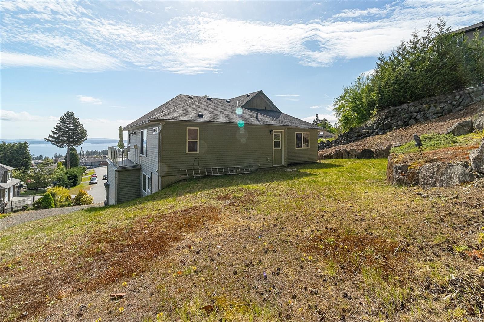 









483


Hillview

Ave,
Ladysmith,




BC
V9G 1W2

