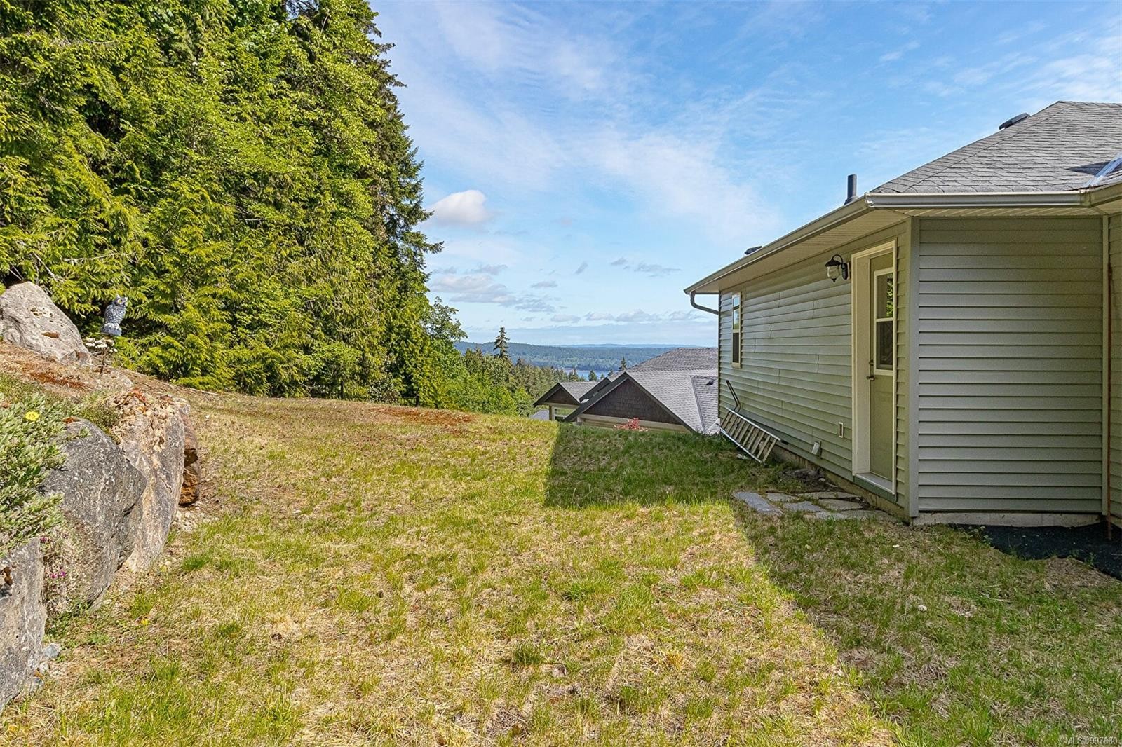 









483


Hillview

Ave,
Ladysmith,




BC
V9G 1W2

