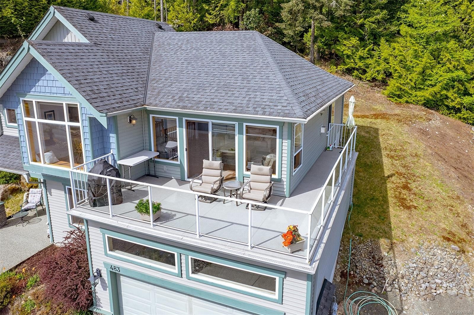 









483


Hillview

Ave,
Ladysmith,




BC
V9G 1W2

