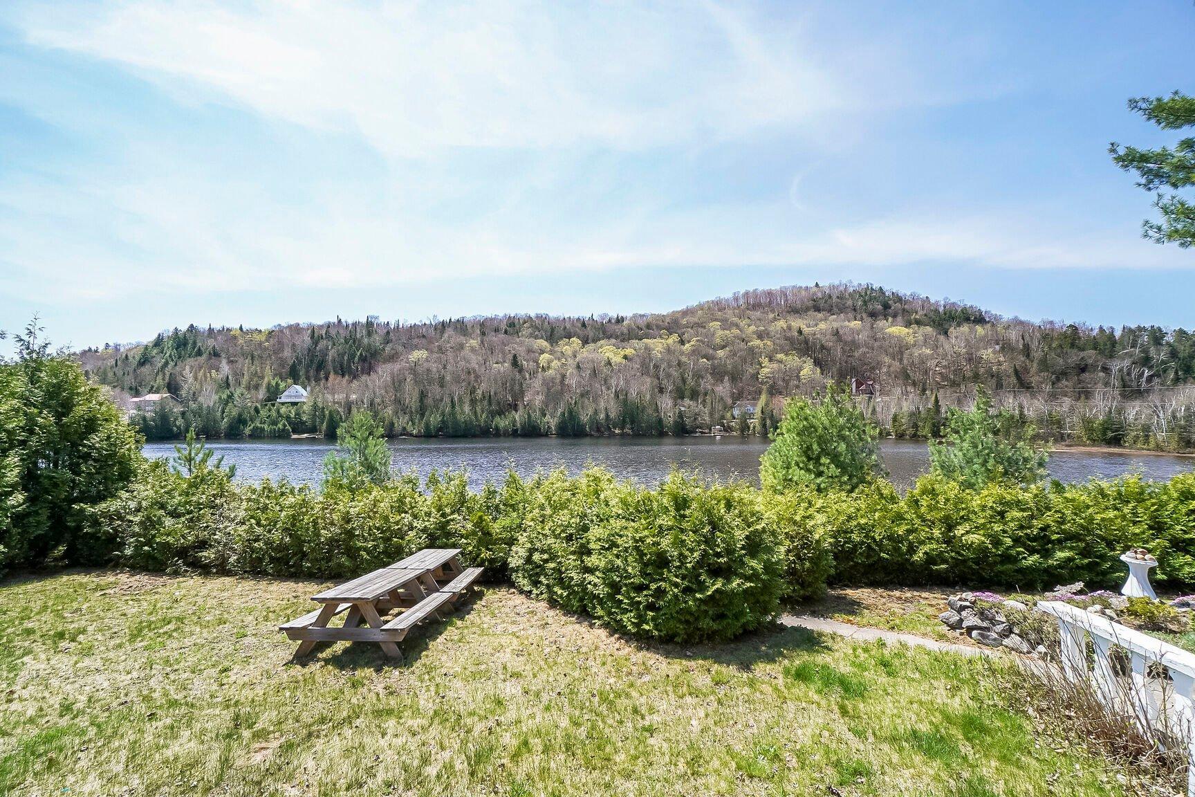 









571


Crois. des Fougères

,
Chertsey,




QC
J0K3K0

