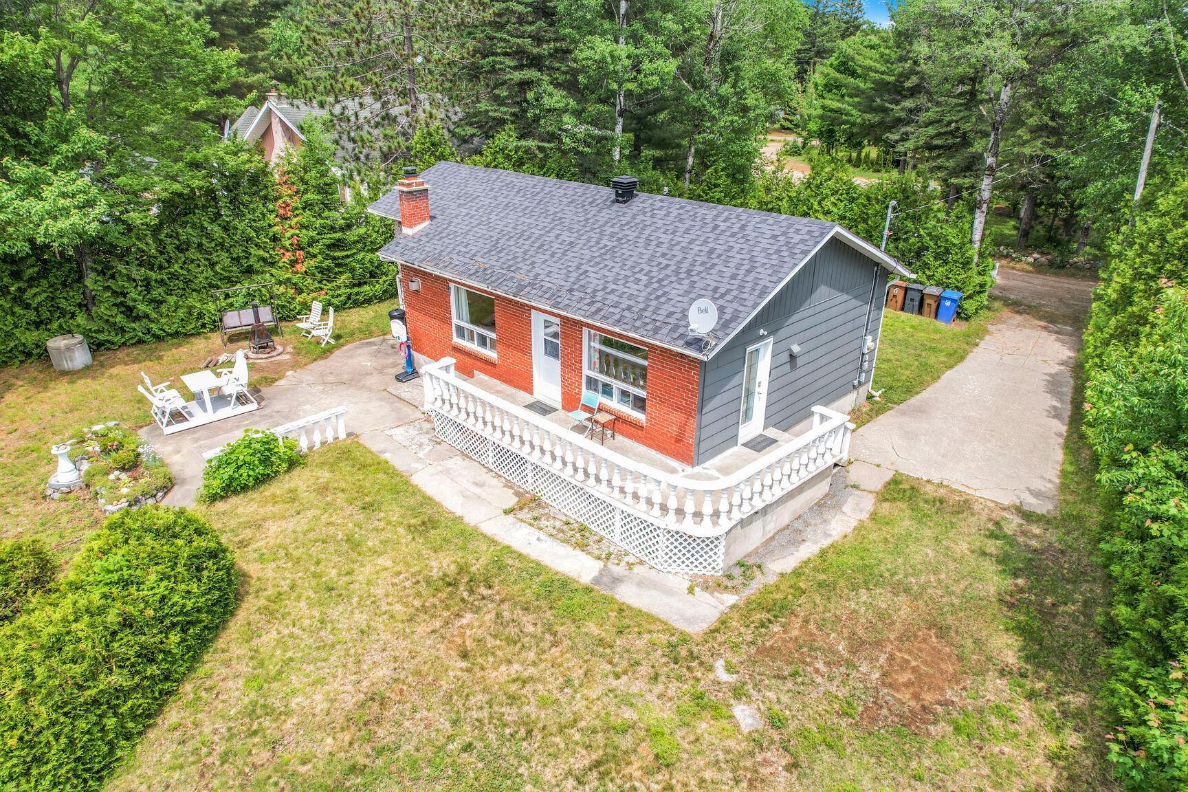 









571


Crois. des Fougères

,
Chertsey,




QC
J0K3K0

