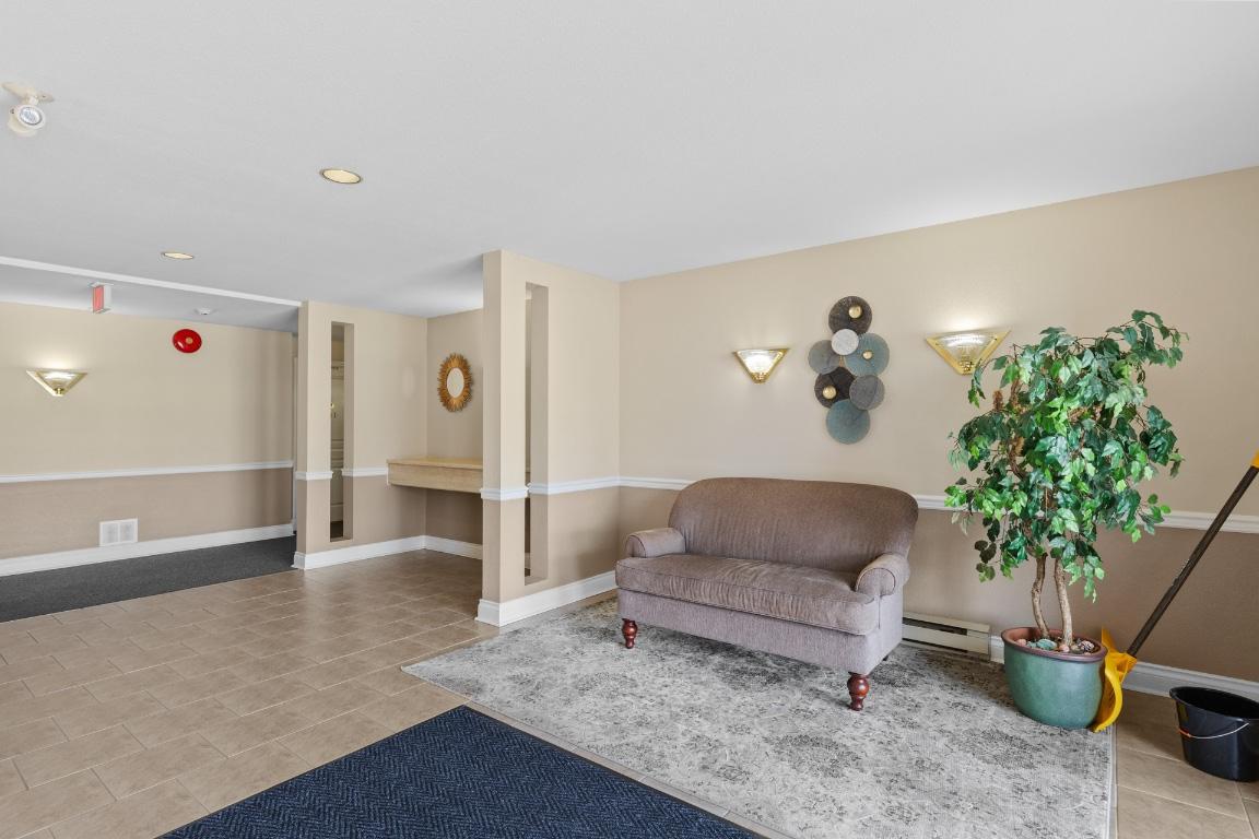 









645


Barrera

Road, 205,
Kelowna,




BC
V1W 3C9

