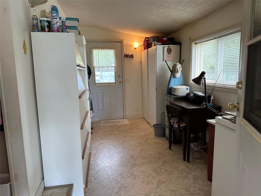 









5484


25

Avenue, A6,
Vernon,




BC
V1T 7A8

