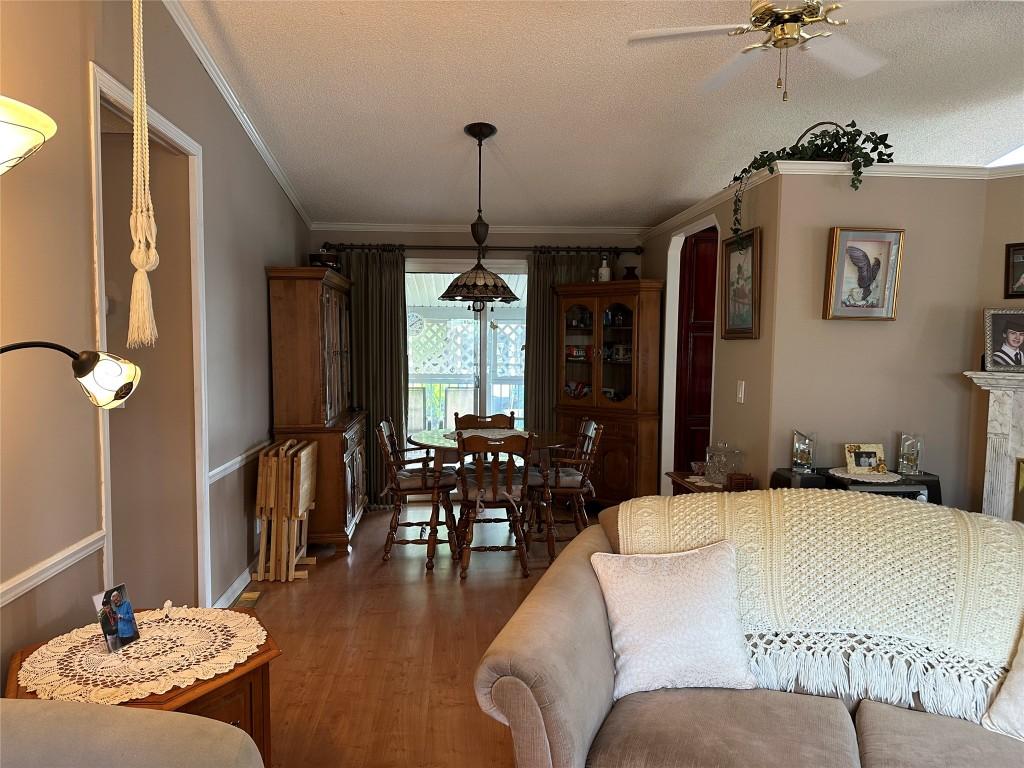 









5484


25

Avenue, A6,
Vernon,




BC
V1T 7A8

