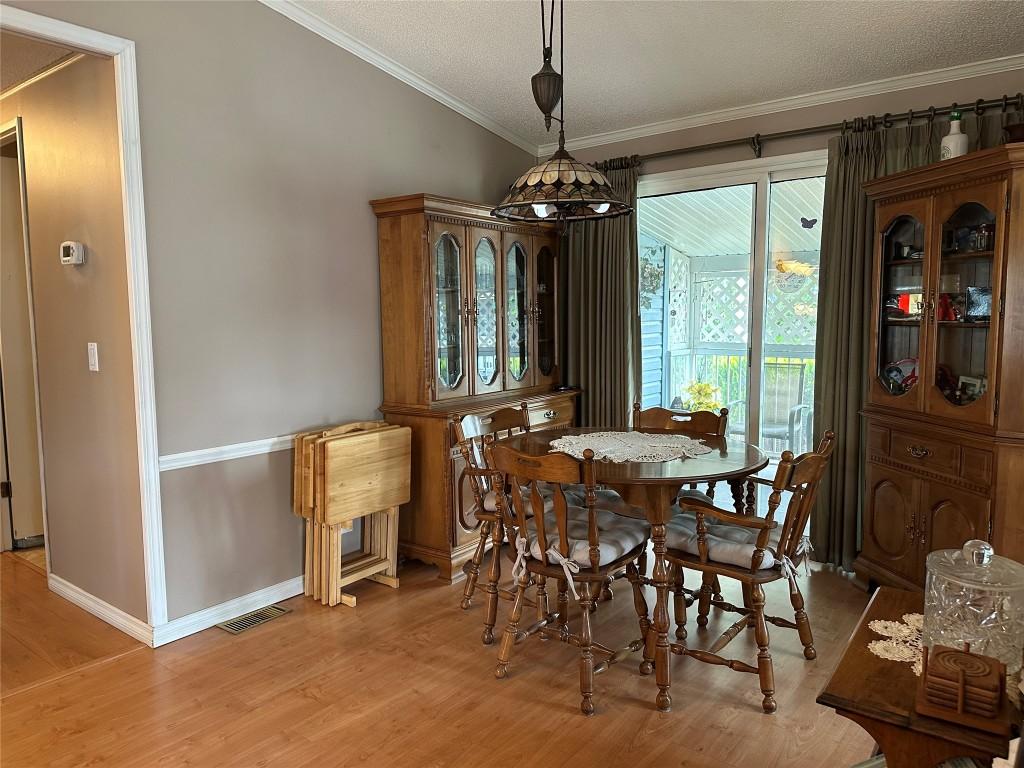 









5484


25

Avenue, A6,
Vernon,




BC
V1T 7A8

