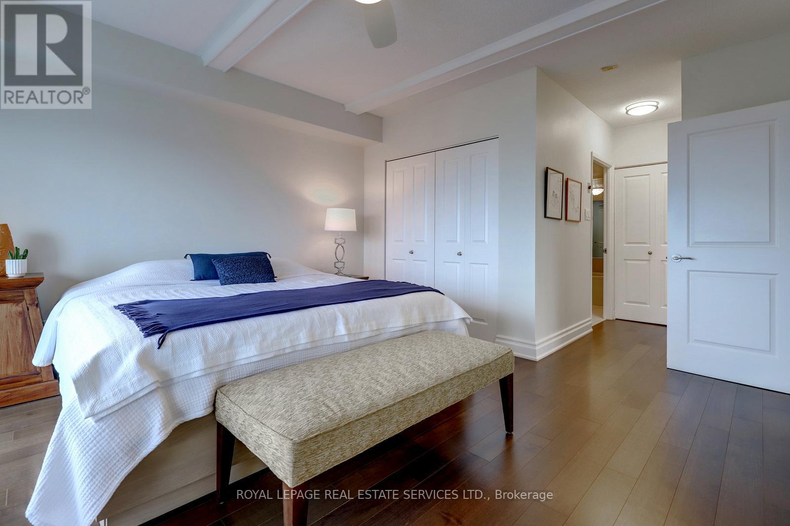












PH11C - 2190 LAKESHORE ROAD

,
Burlington,




Ontario
L7R4K1

