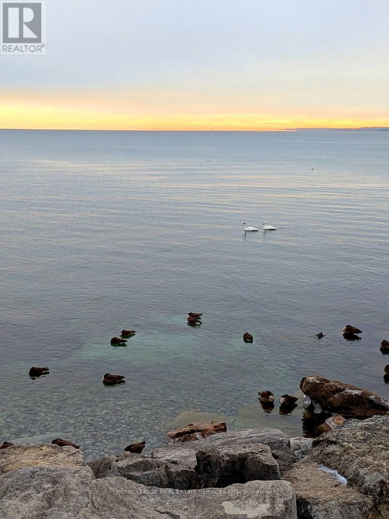 












PH11C - 2190 LAKESHORE ROAD

,
Burlington,




Ontario
L7R4K1

