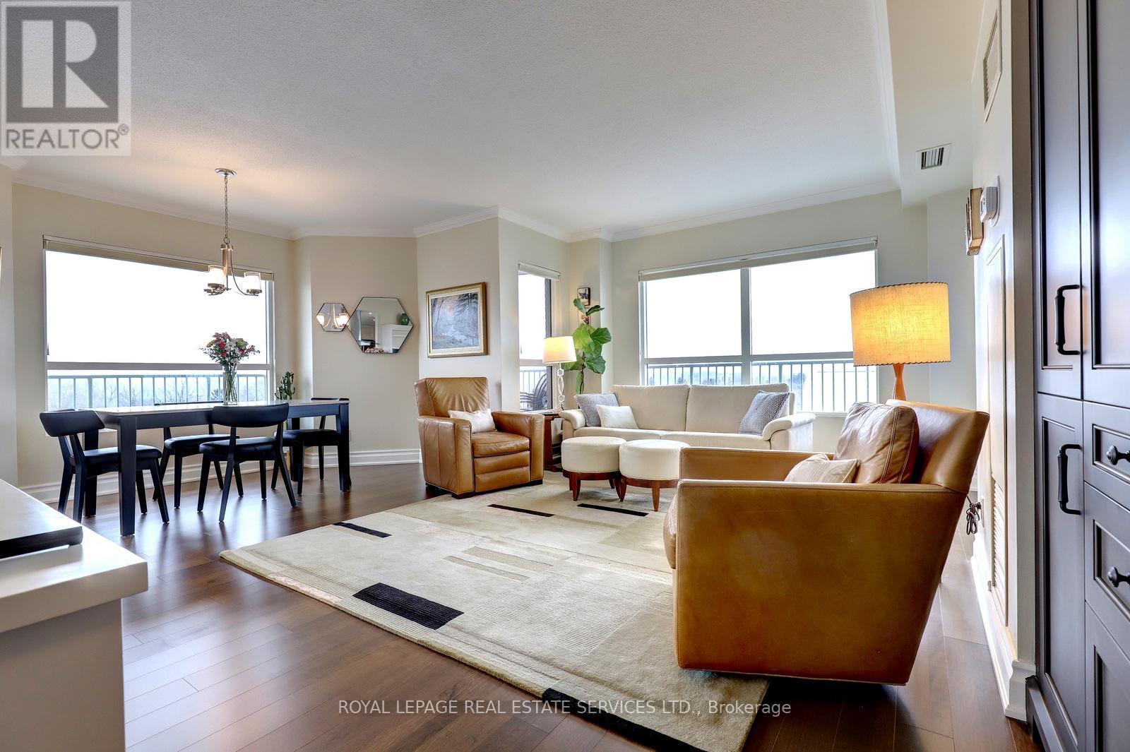 












PH11C - 2190 LAKESHORE ROAD

,
Burlington,




Ontario
L7R4K1


