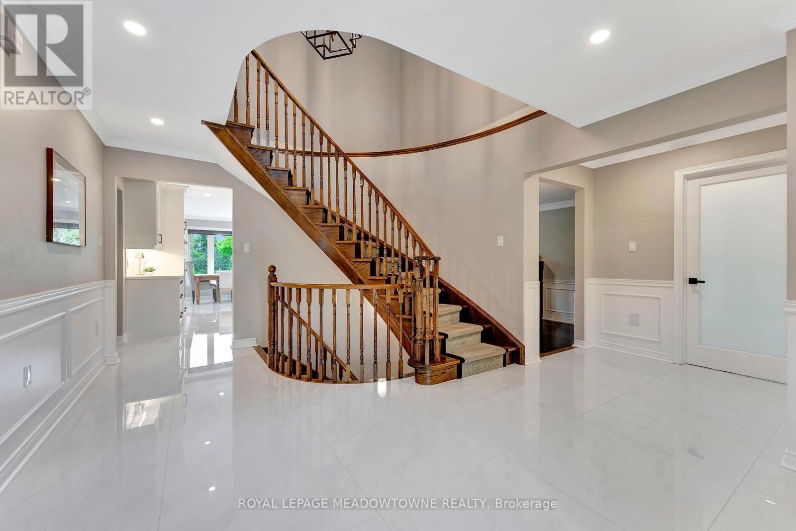 












2008 PEAK PLACE

,
Oakville,




Ontario
L6H5T2

