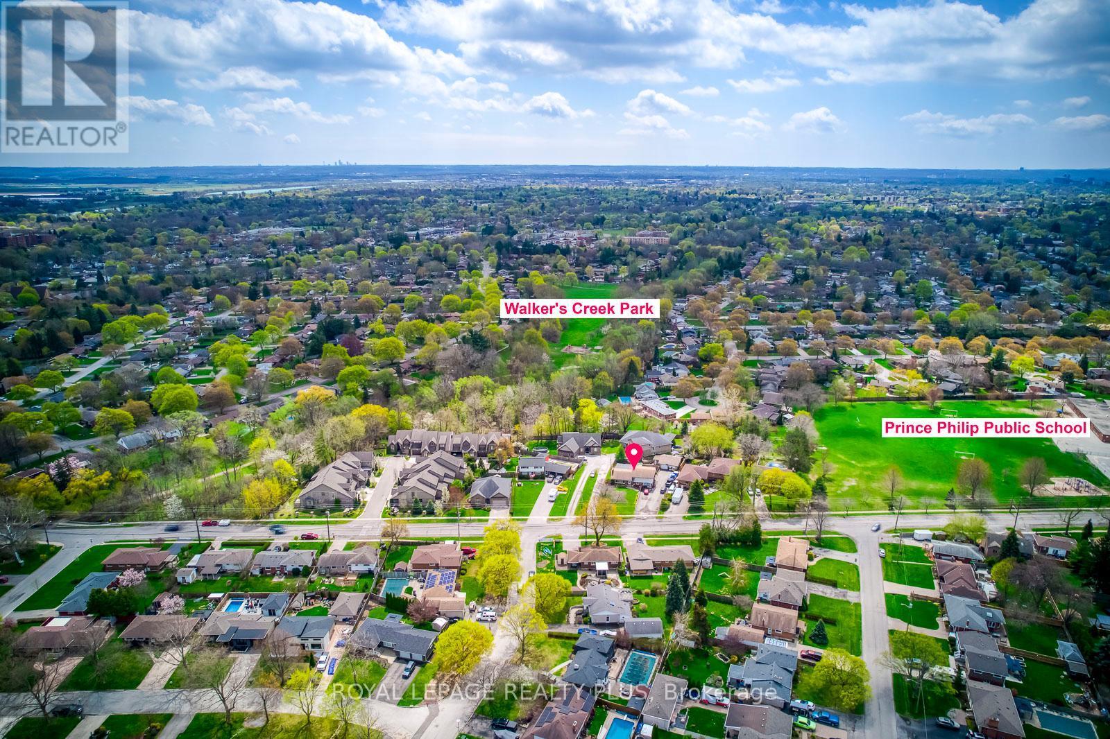 












128 PARNELL ROAD

,
St. Catharines,




Ontario
L2M1V4

