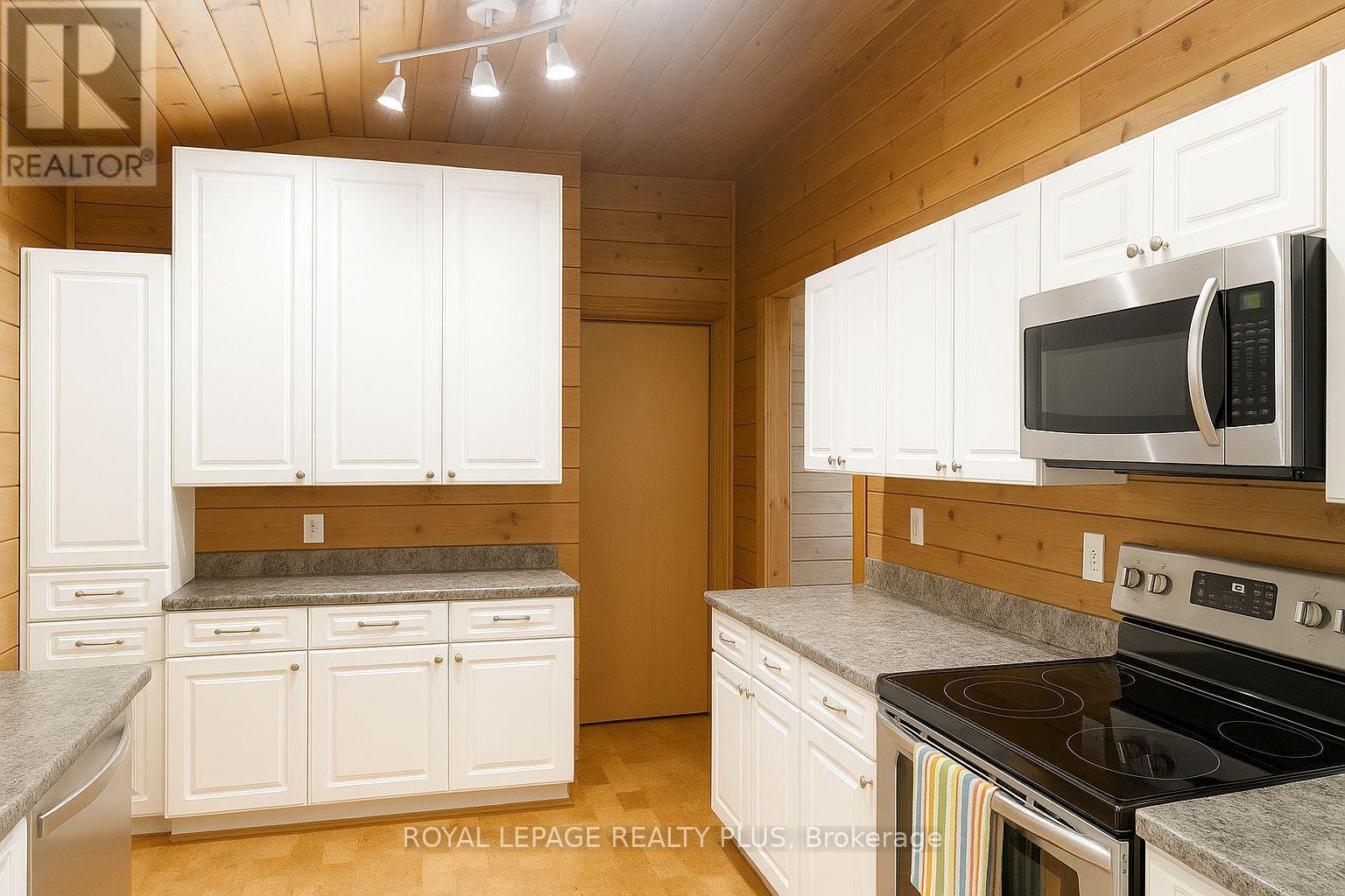 












128 PARNELL ROAD

,
St. Catharines,




Ontario
L2M1V4

