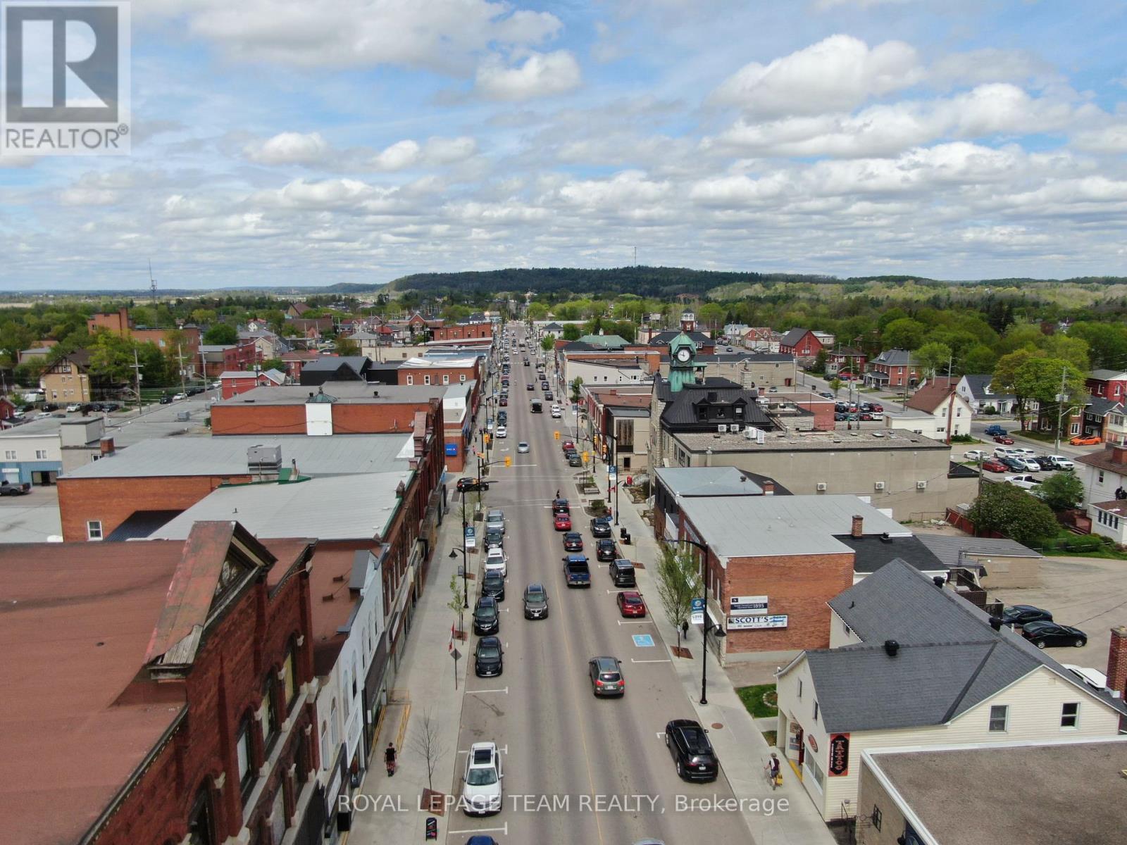 












278 RAGLAN STREET S

,
Renfrew,




Ontario
K7V1R4

