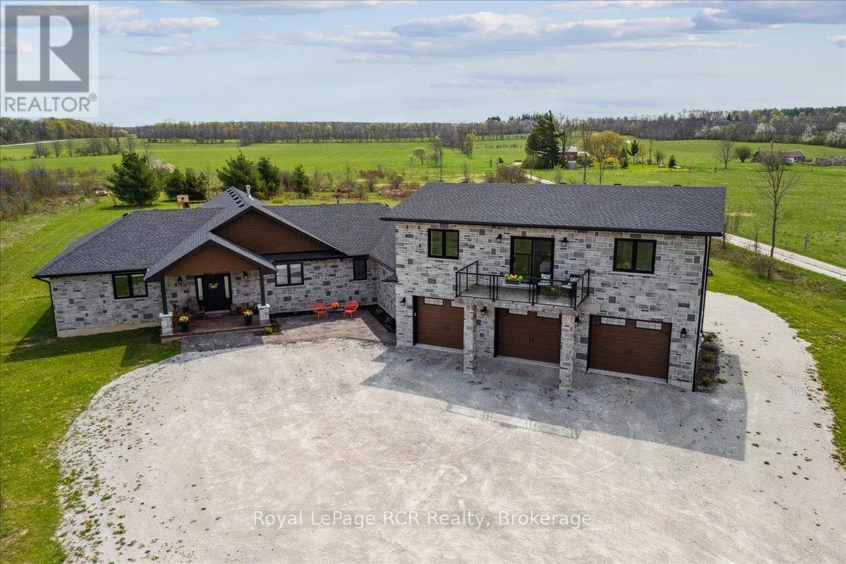 












438811 GREY 15 ROAD

,
Meaford,




Ontario
N4K5N3

