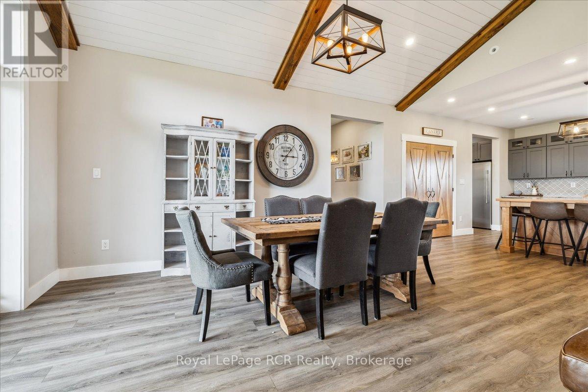 












438811 GREY 15 ROAD

,
Meaford,




Ontario
N4K5N3

