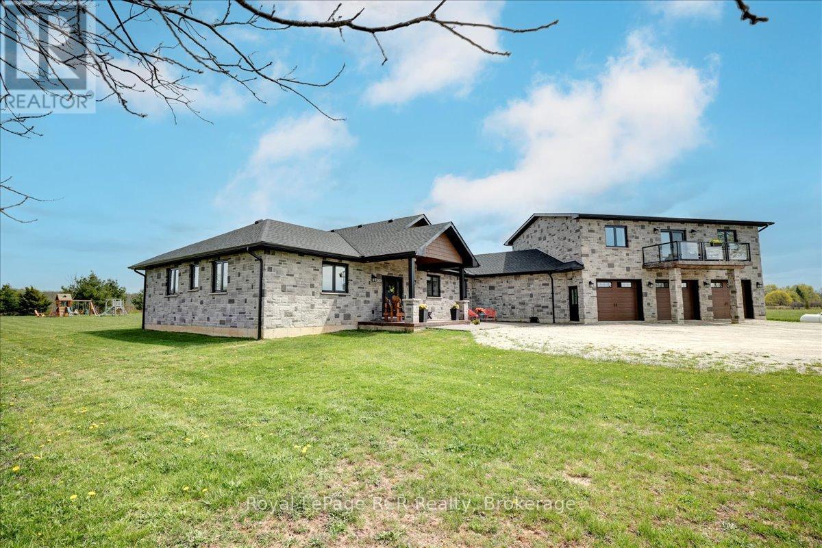 












438811 GREY 15 ROAD

,
Meaford,




Ontario
N4K5N3

